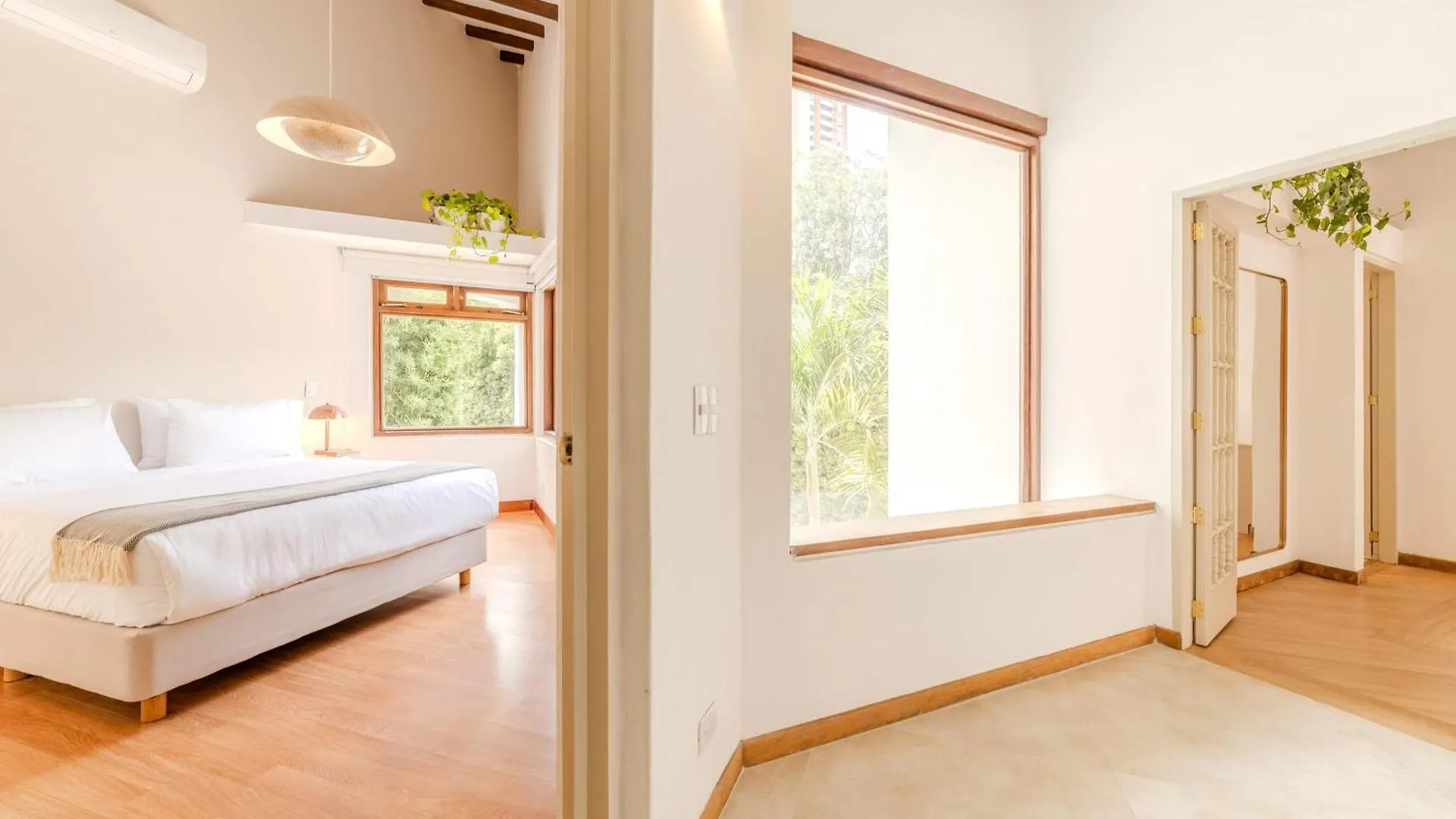 Semesterbostad Marvelous 5Br Home With Jacuzzi In El Poblado Medellín