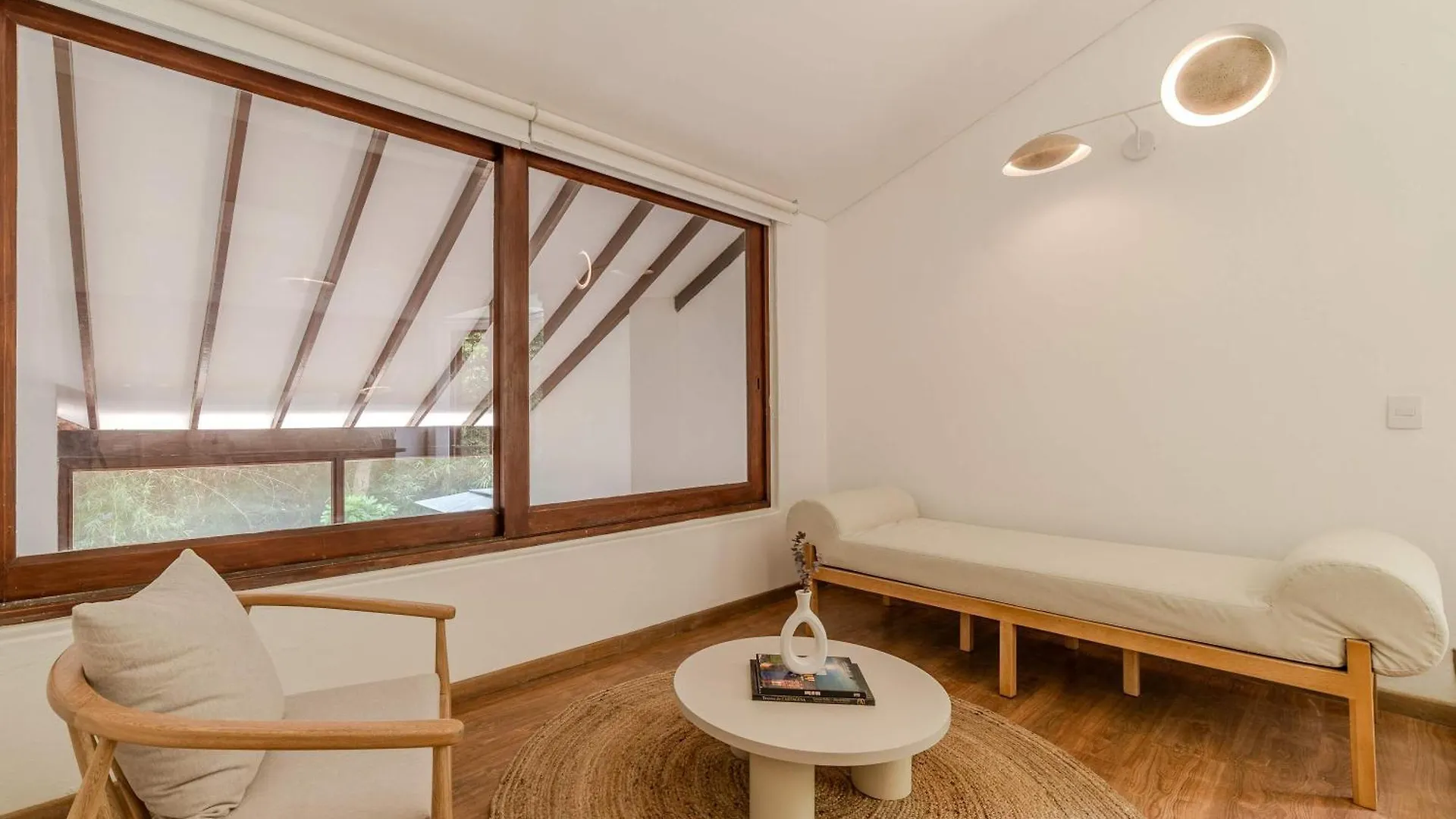 Marvelous 5Br Home With Jacuzzi In El Poblado Medellín 0*,