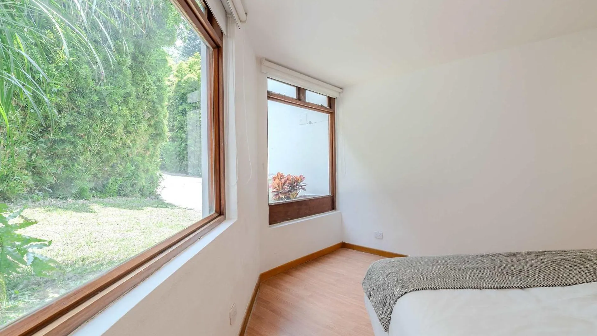 Marvelous 5Br Home With Jacuzzi In El Poblado Medellín 0*,  Colombia