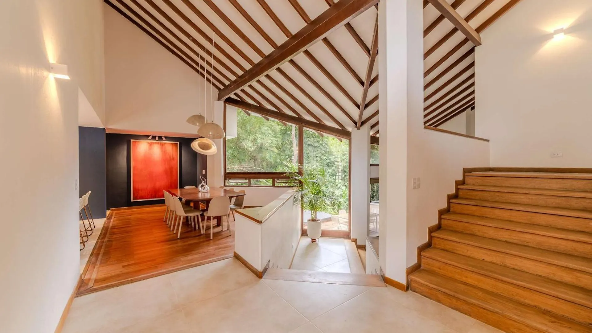 Marvelous 5Br Home With Jacuzzi In El Poblado Medellín