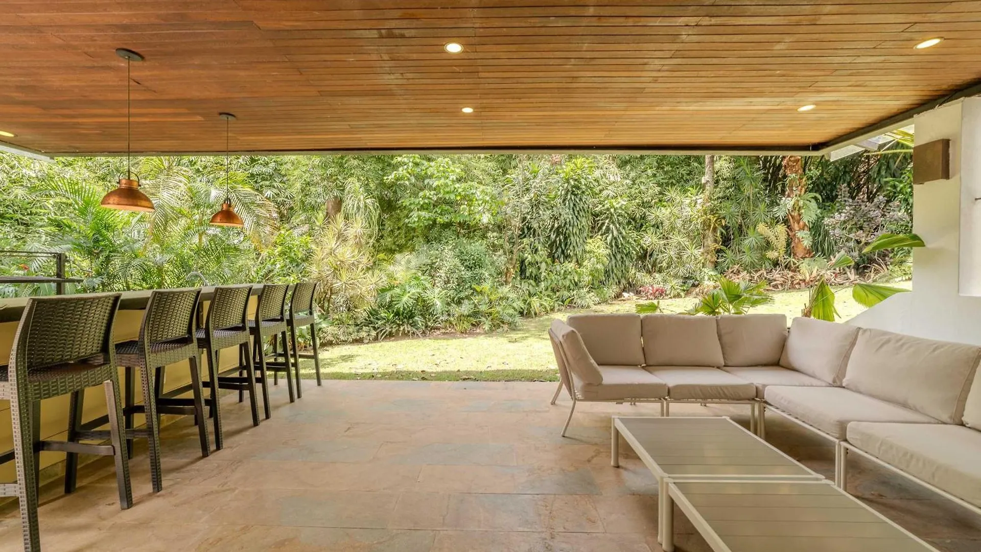 Marvelous 5Br Home With Jacuzzi In El Poblado Medellín Colombia
